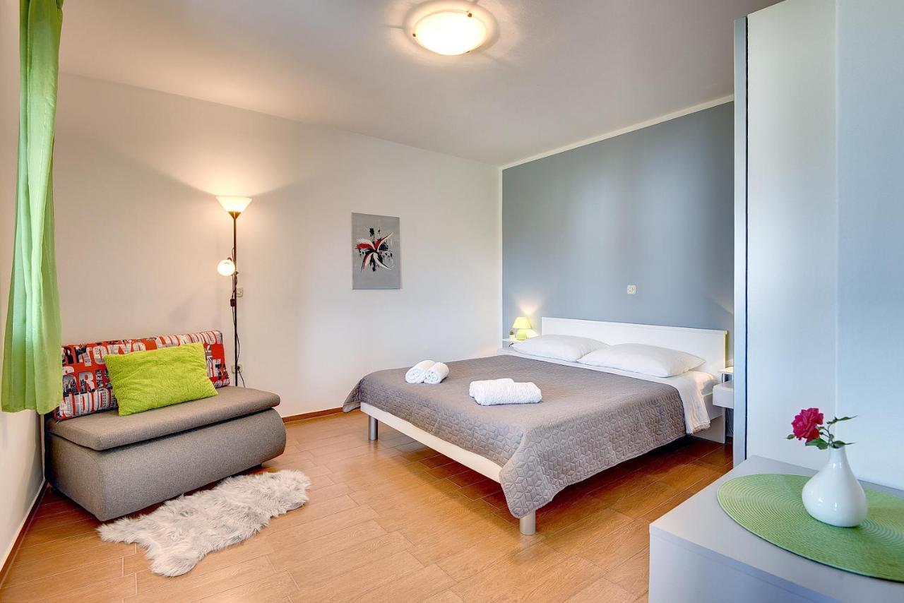 Apartment Pepca *